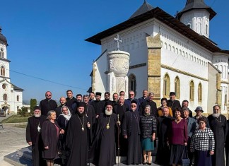 Binecuvântare arhierească pentru 12 preoți pensionari
